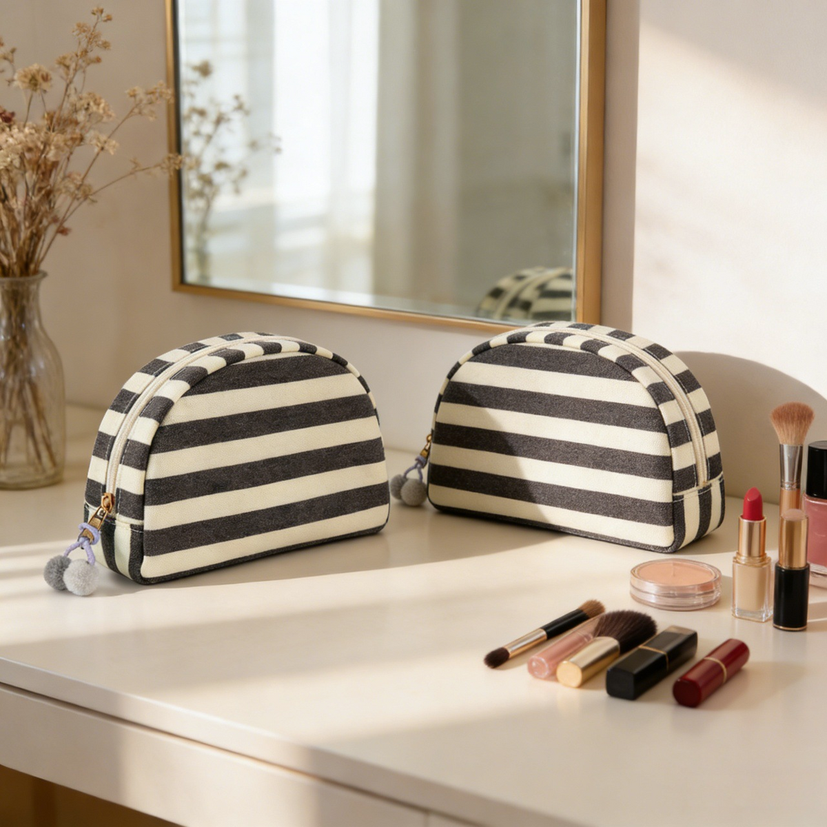 Shell Shaped Cosmetic Pouch With Pom Charm - Black - 1