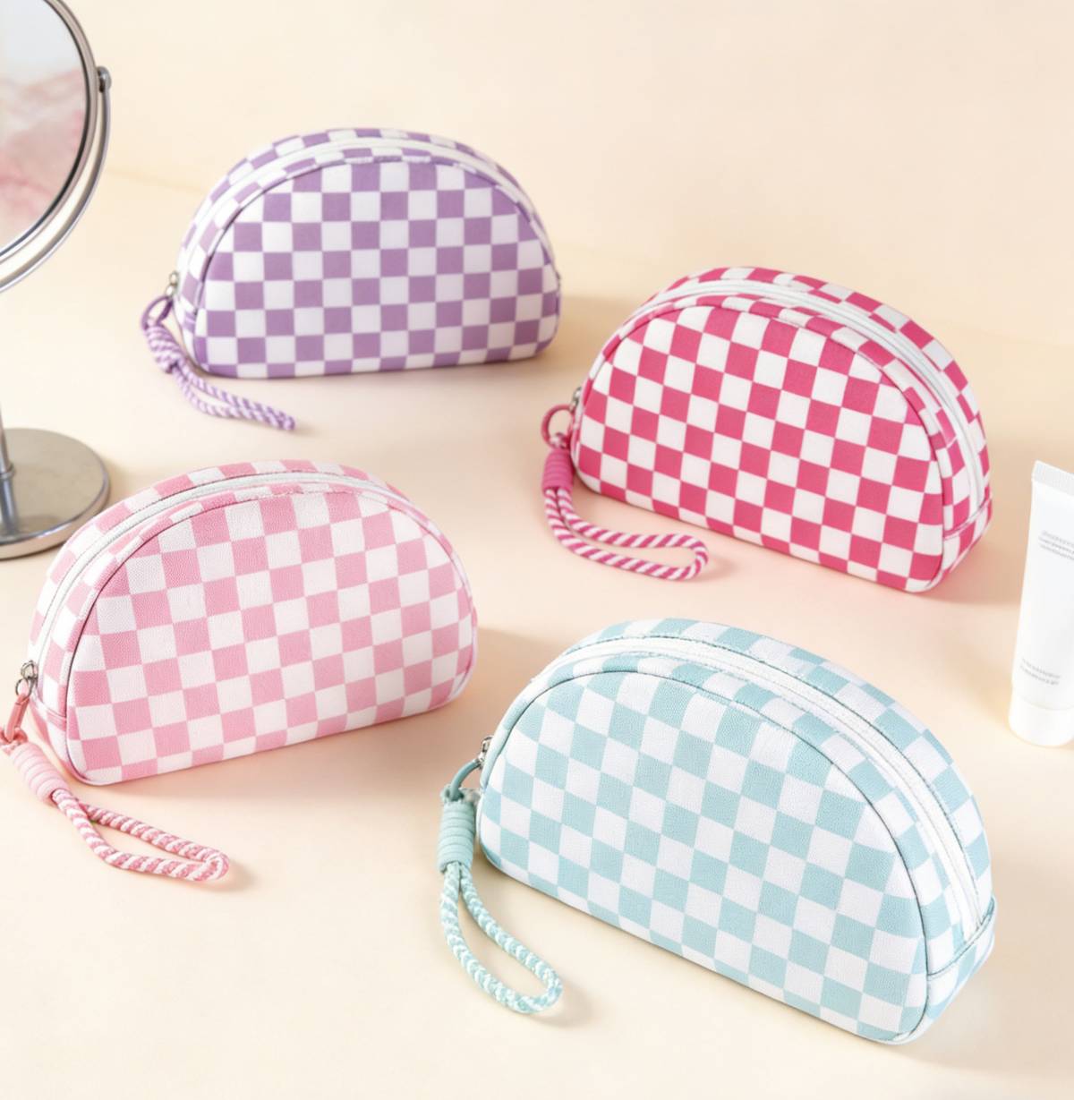 Shell Shaped Cosmetic Pouch With Pom Charm - Pink - 4