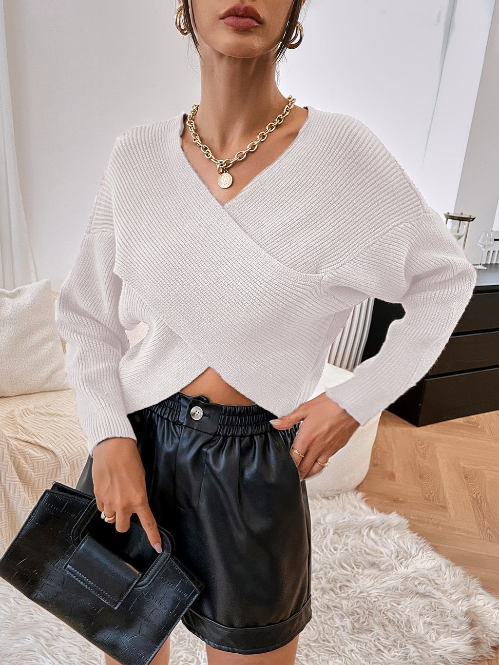 Crossover Hem V Neck Crop Sweater - White