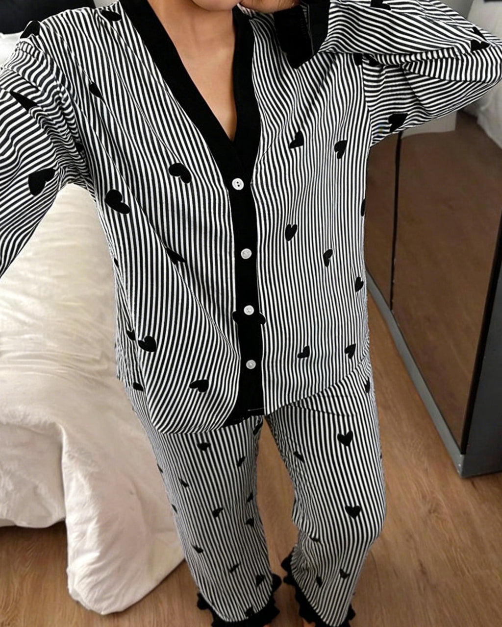 Contrast Trim Heart Print Button Pajama Set - Black
