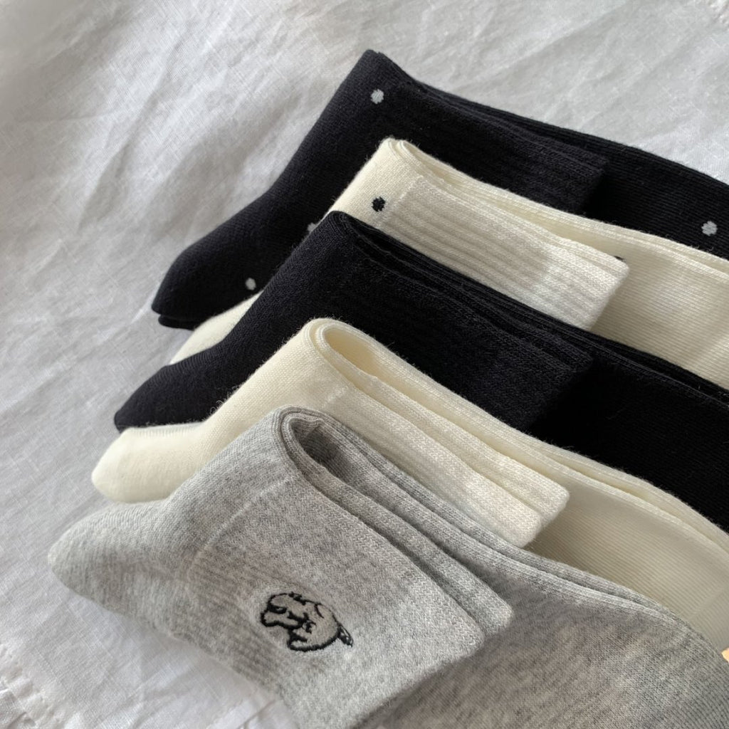 Bow And Heart Embroidered Ankle Socks - view 1