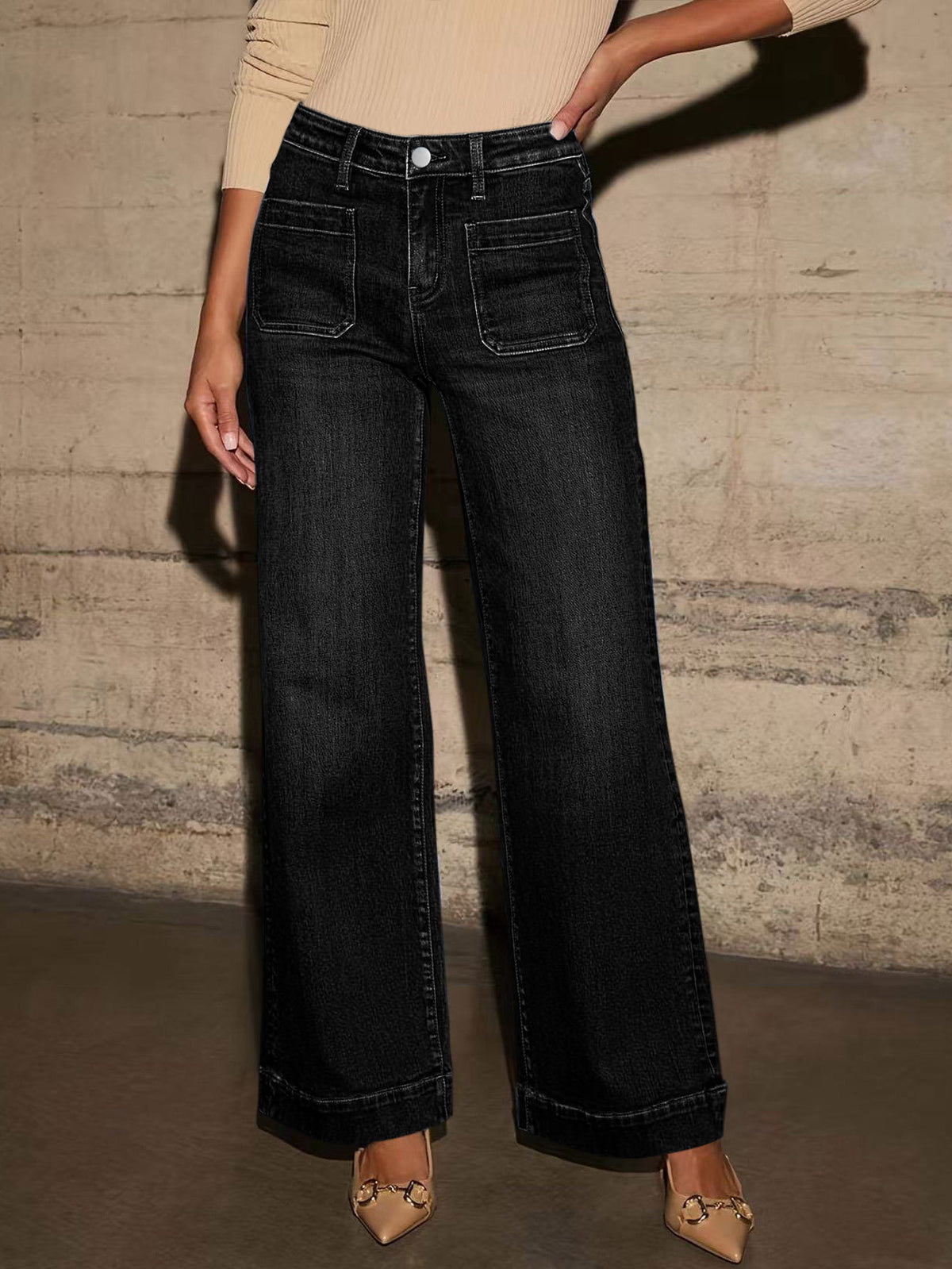 Wide Leg Patch Pocket High Rise Jeans - Black