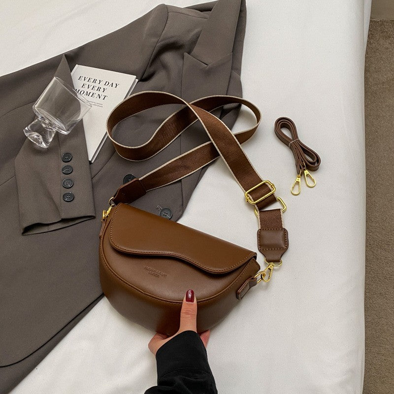 Wave Flap Half Moon Crossbody Saddle Bag - Brown