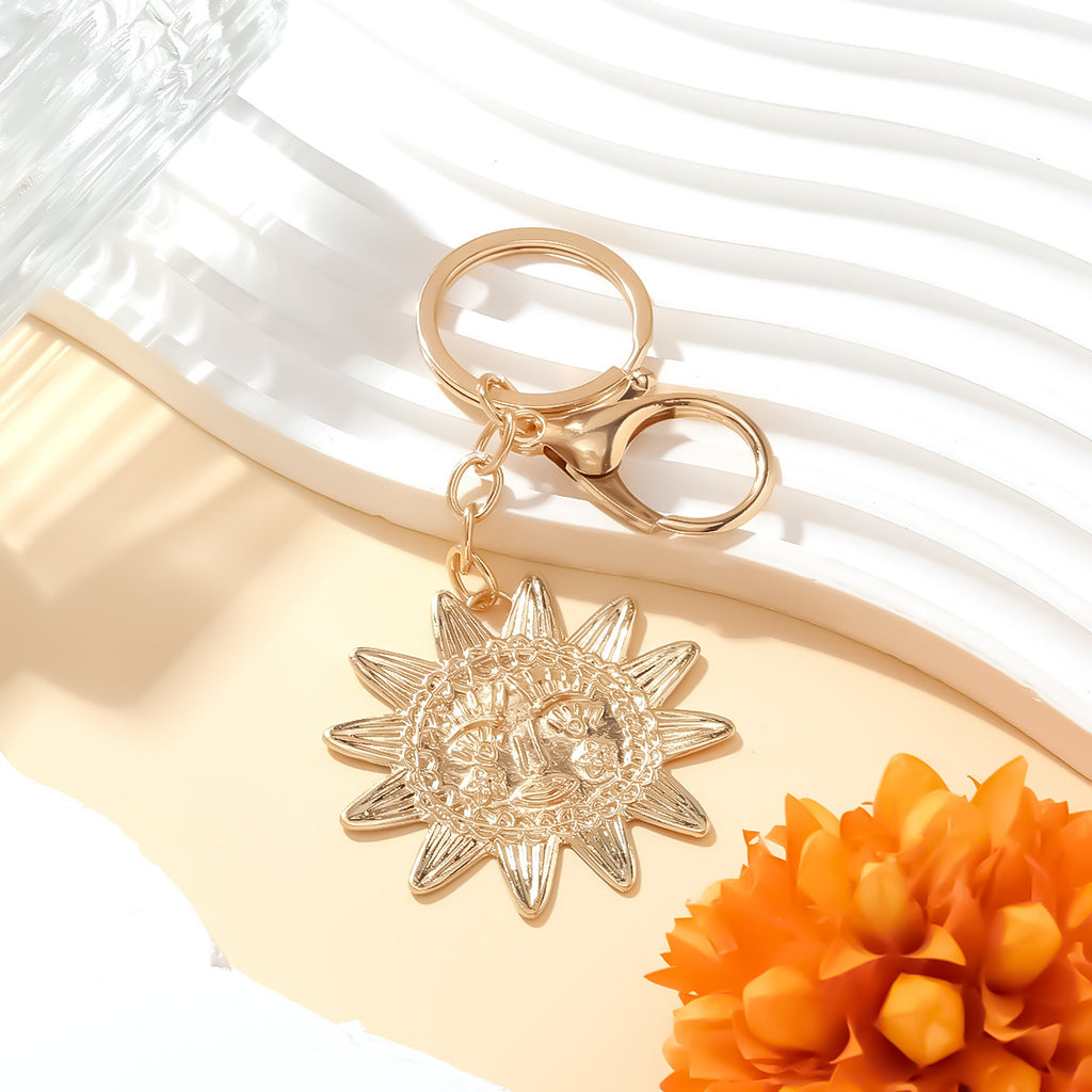 Textured Sun Face Pendant Keychain - Gold