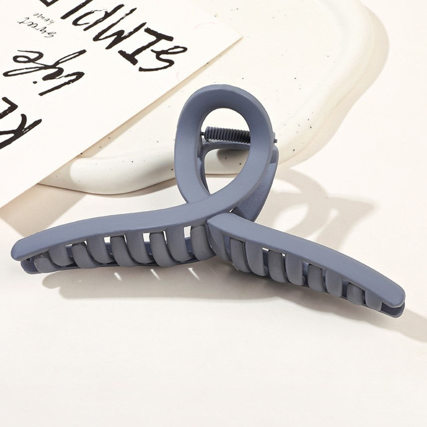 Large Twist Loop Hair Claw Clip - blue