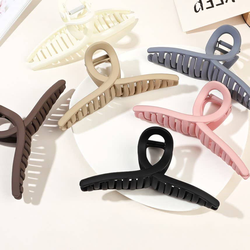 Large Twist Loop Hair Claw Clip