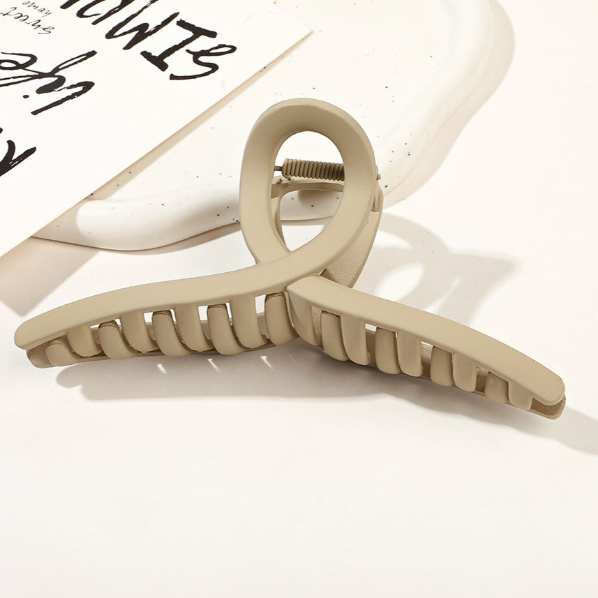 Large Twist Loop Hair Claw Clip - tan