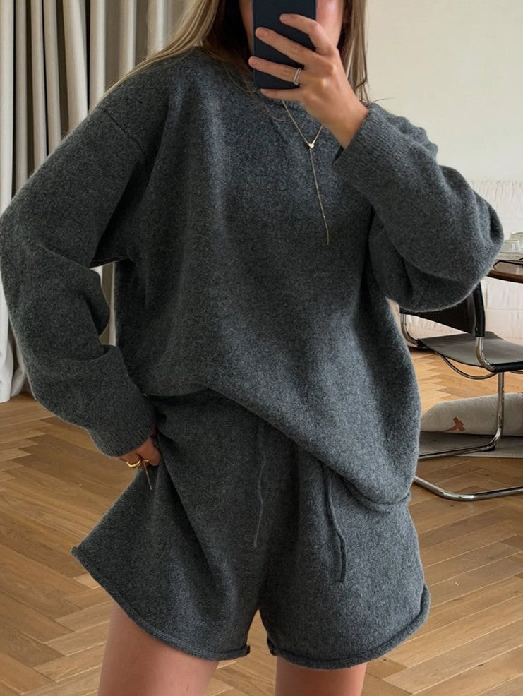 Oversized Rolled Hem Sweater and Shorts Knit Set - Grey - 4