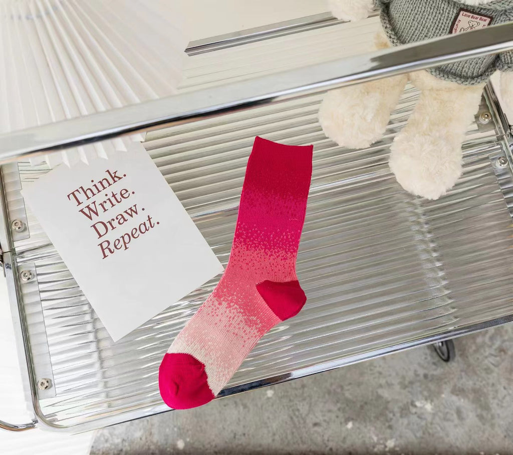 Ombre Gradient Ribbed Cotton Crew Socks - Pink