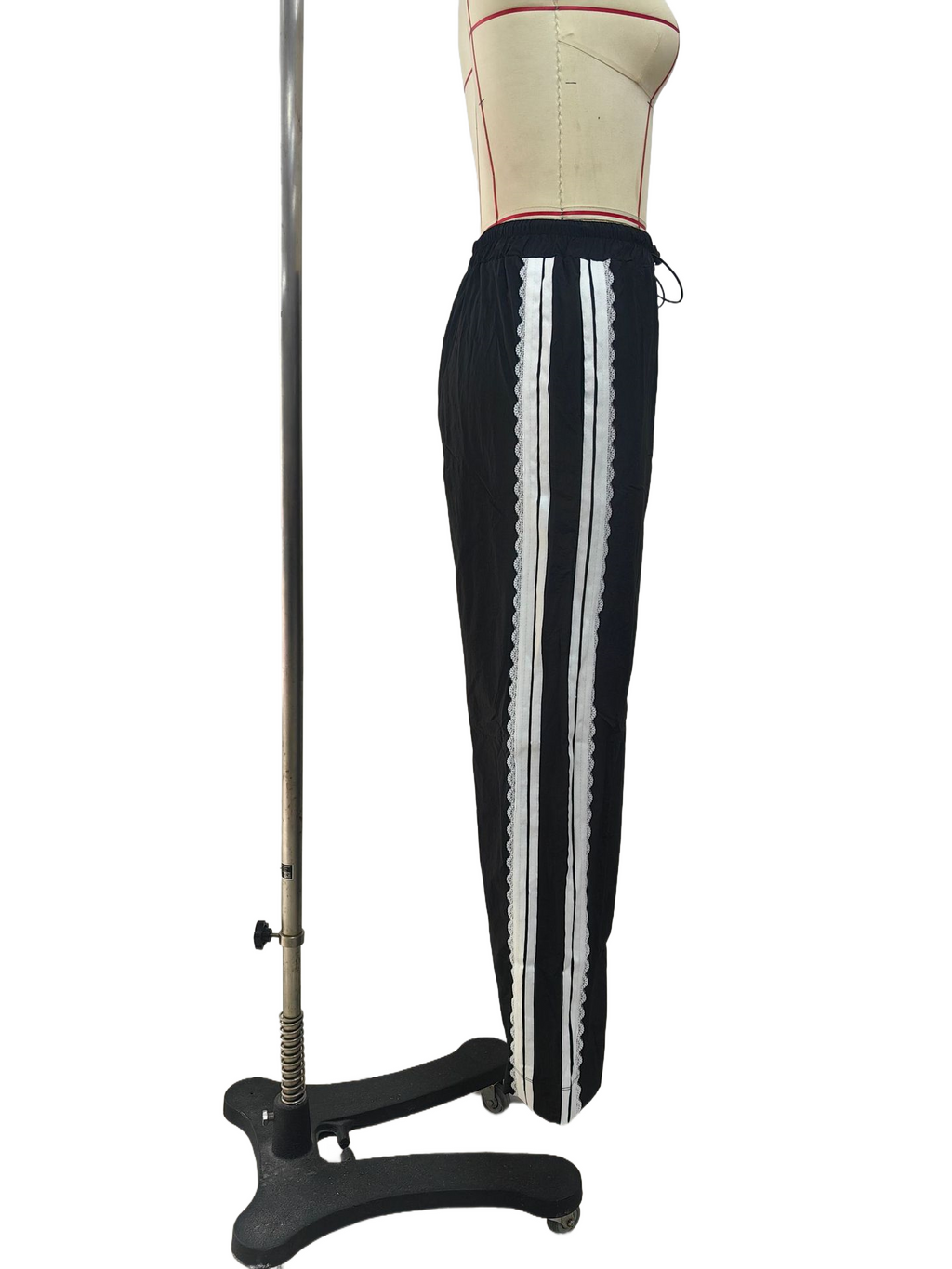 Scalloped Trim Side Stripe Wide Leg Trousers - Black - 3
