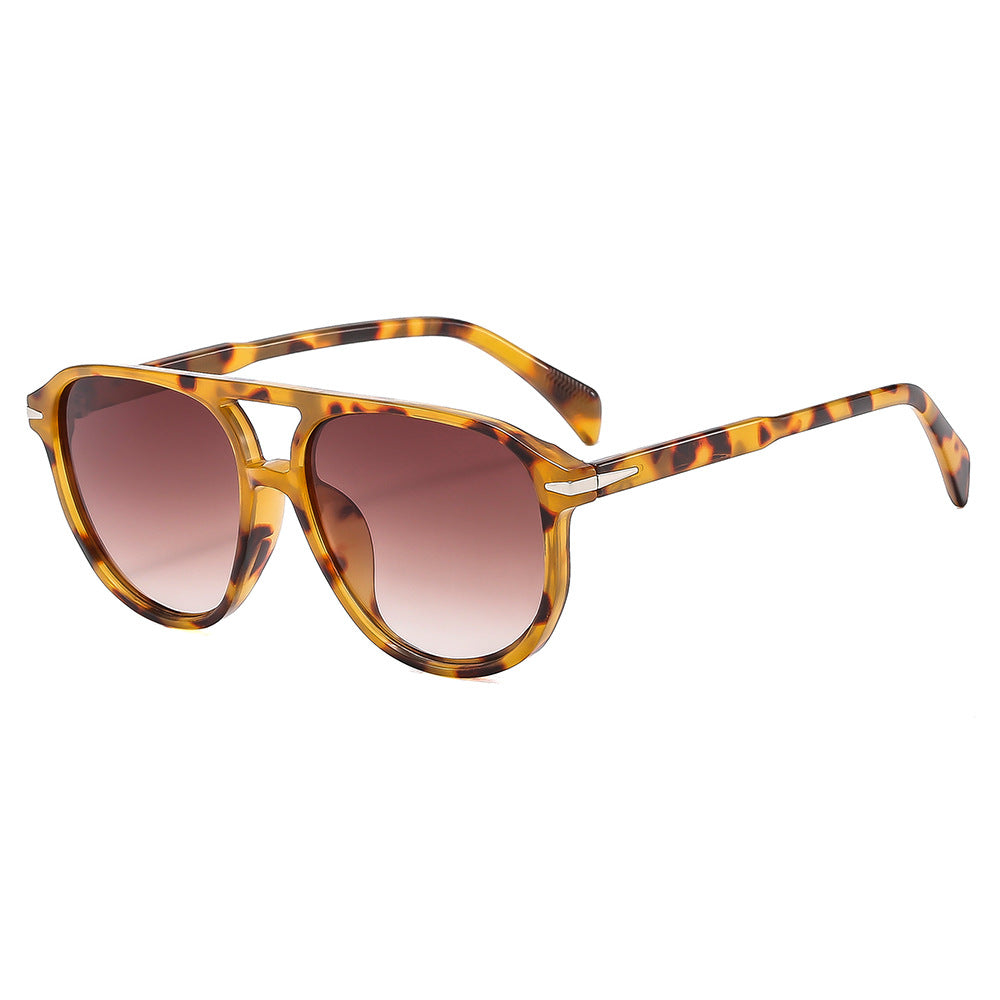 Rounded Pilot Frame Tinted Sunglasses - Decor