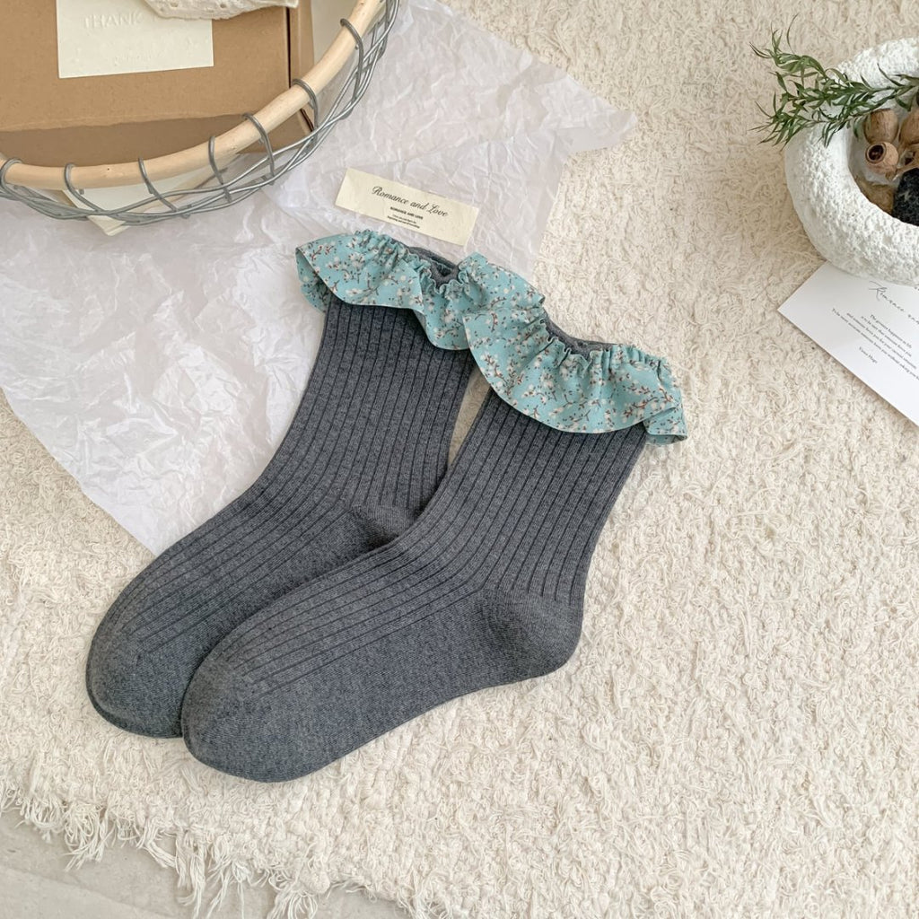 Floral Ruffle Cuff Ribbed Crew Socks - DarkGrey