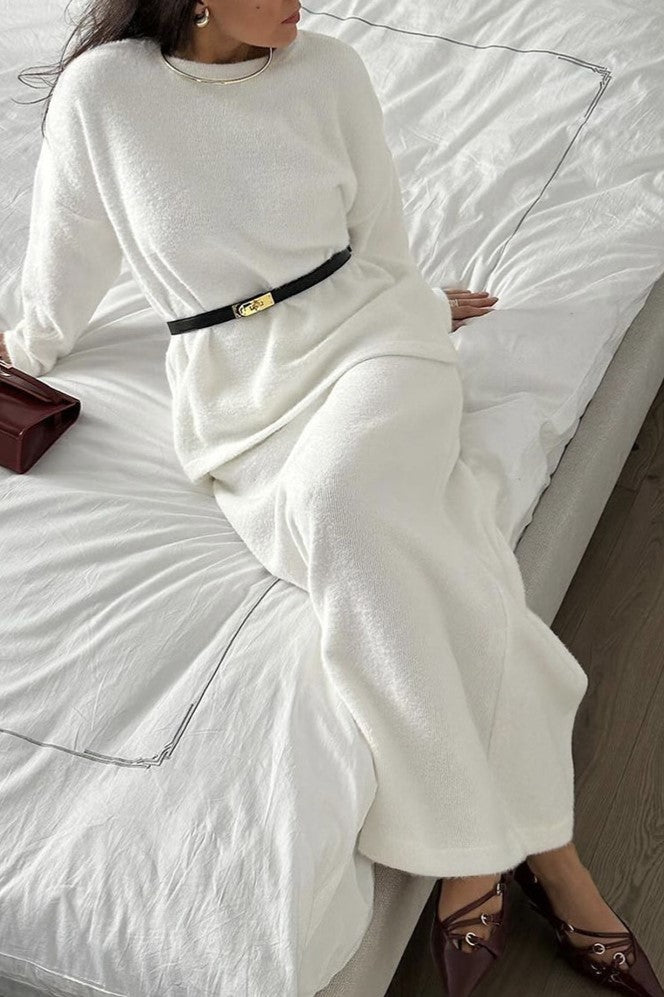 Fuzzy Knit Sweater And Maxi Skirt Set - Ivory