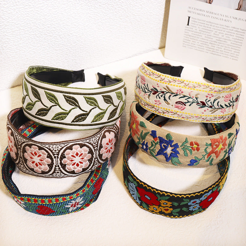 Embroidered Floral Wide Knot Headband