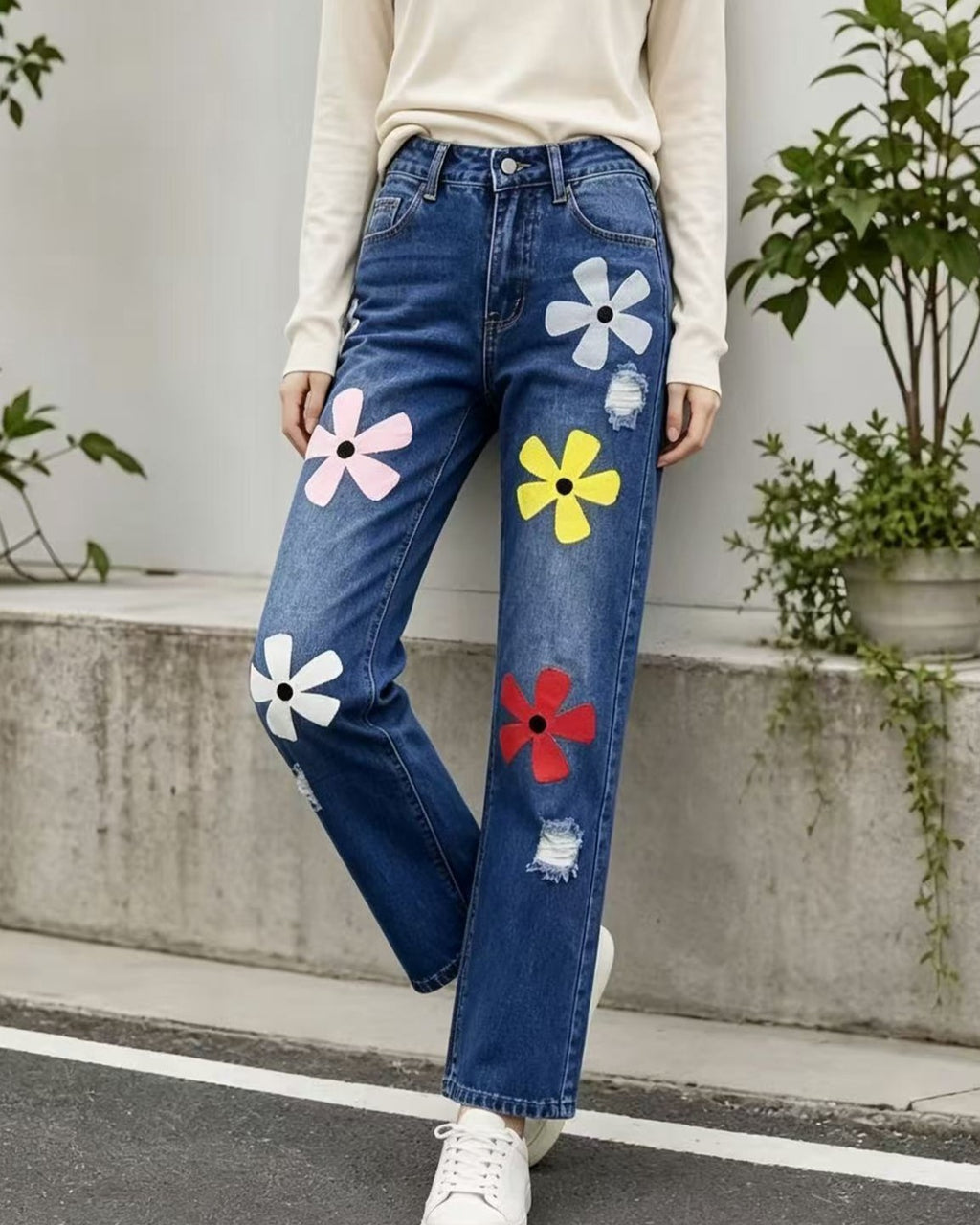 Flower Print Distressed Straight Leg Blue Jeans - Blue - 1