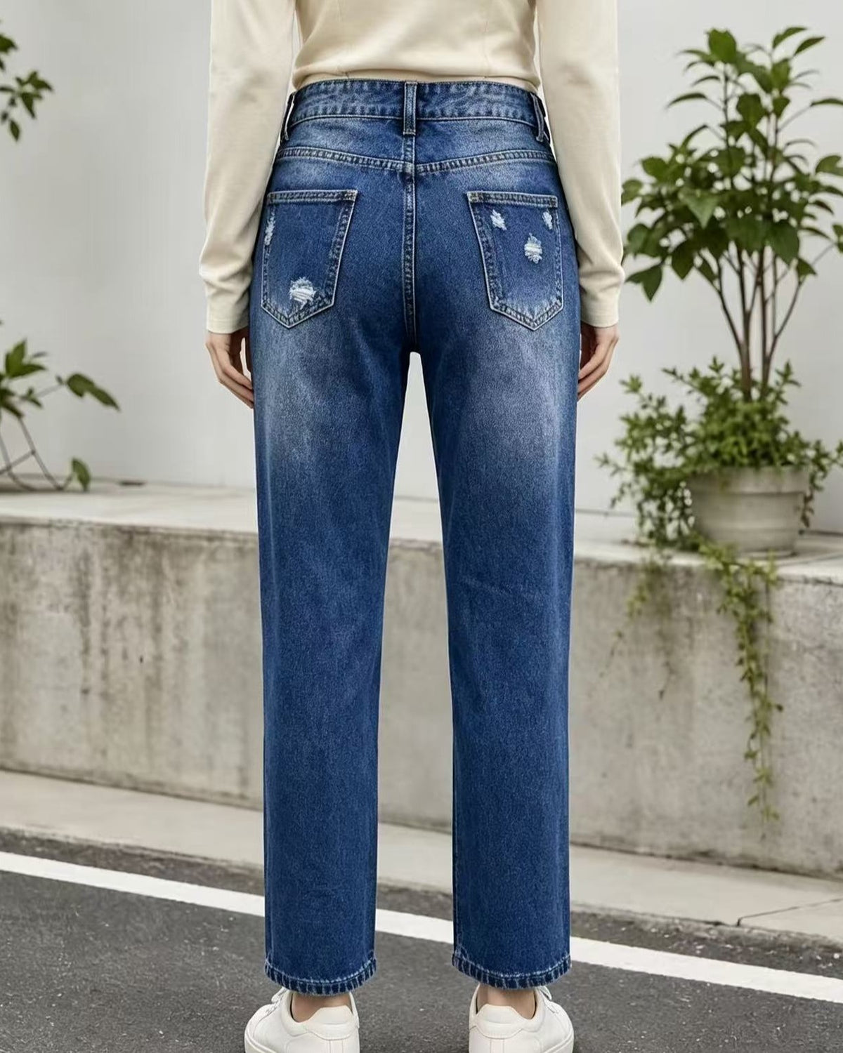 Flower Print Distressed Straight Leg Blue Jeans - Blue - 3