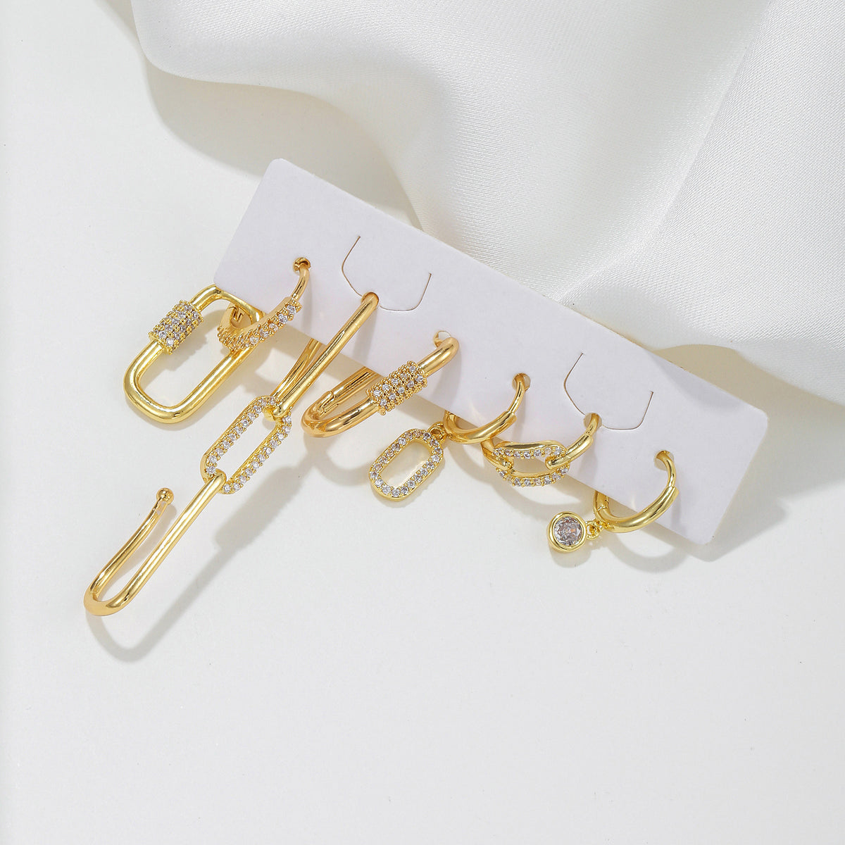 Geometric Paperclip Huggie Earring Set - Gold - 4