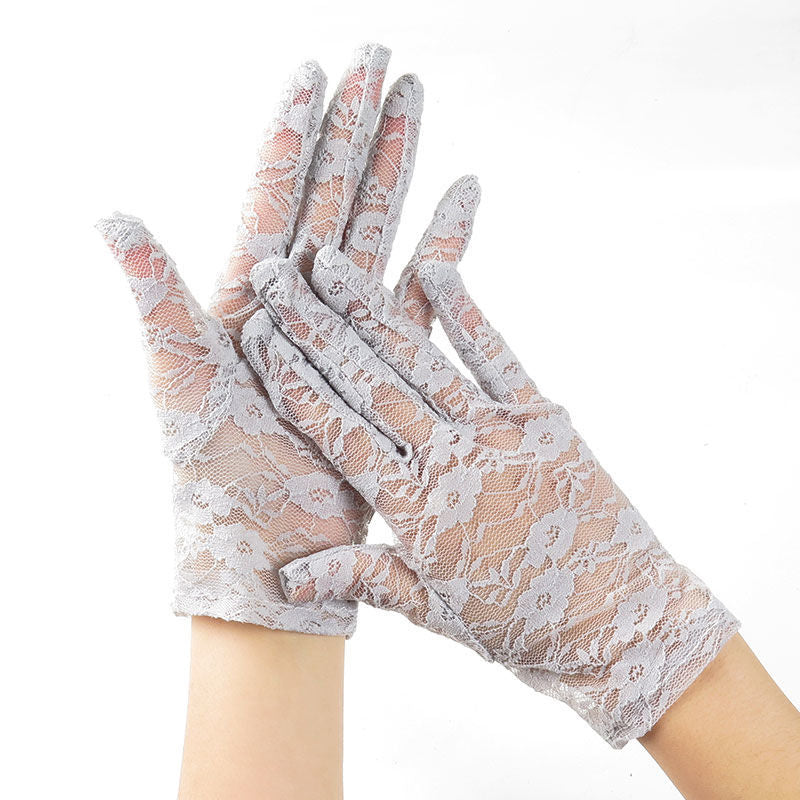 Short Floral Lace Wrist Length Gloves - Grey