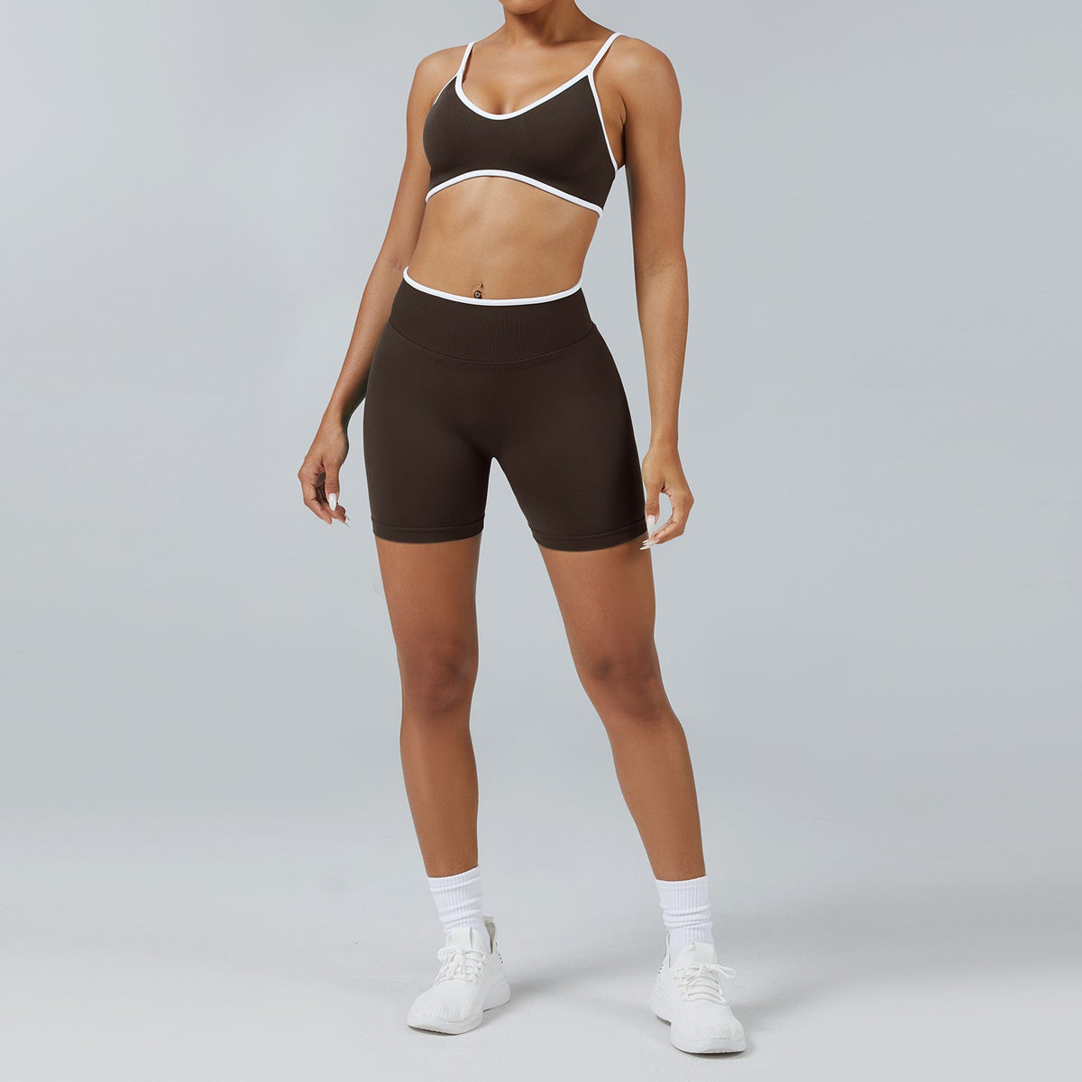 Contrast Trim Seamless Bra and Bike Shorts Workout Set - Coffee