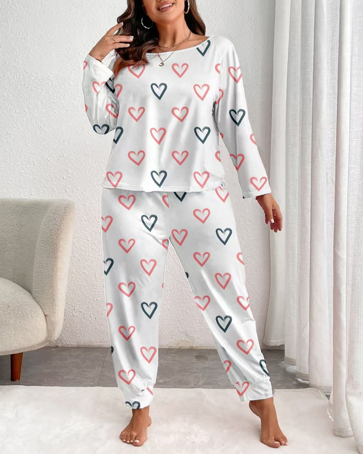 Plus Size Heart Motif Two Piece Lounge Set - White