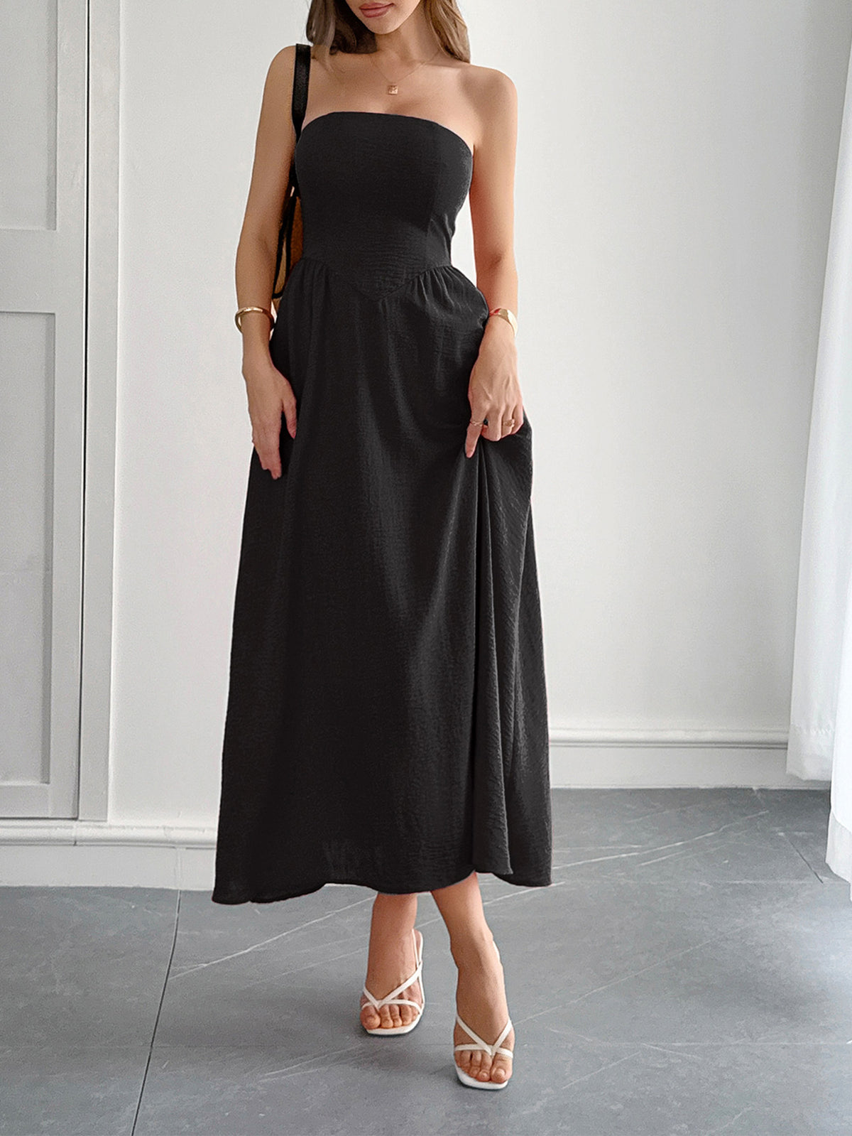 Strapless A-Line Midi Dress With Pockets - Black