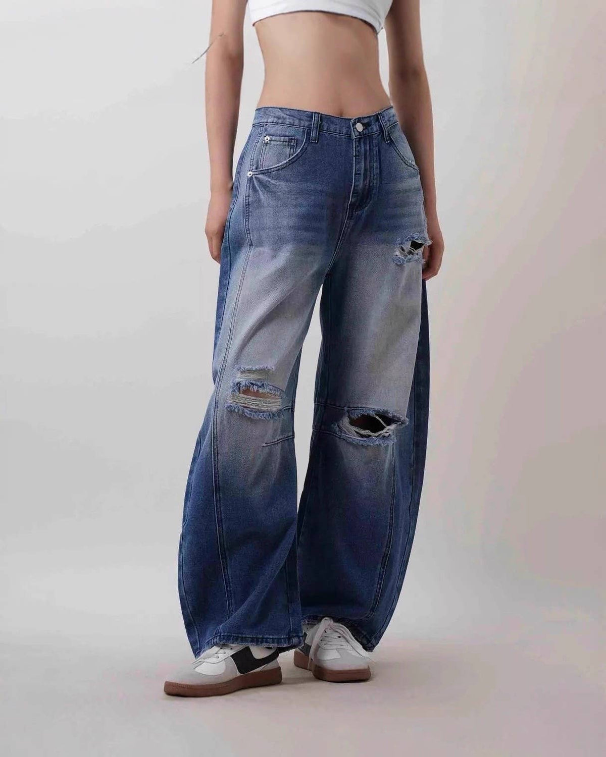 Ripped Baggy Barrel Leg Jeans