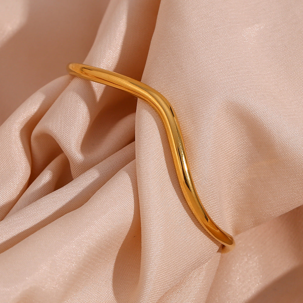 Wavy Thin Wire Open Cuff Bracelet - Gold - 3