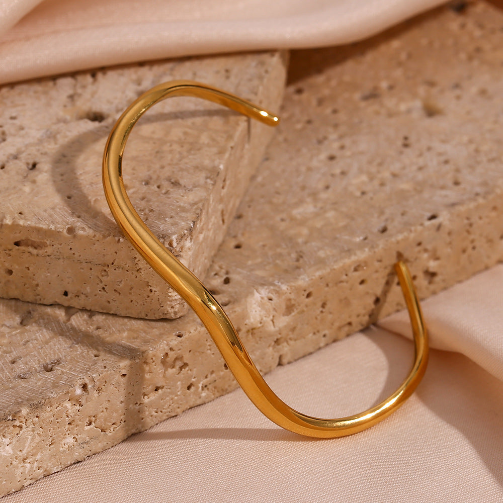 Wavy Thin Wire Open Cuff Bracelet - Gold - 5