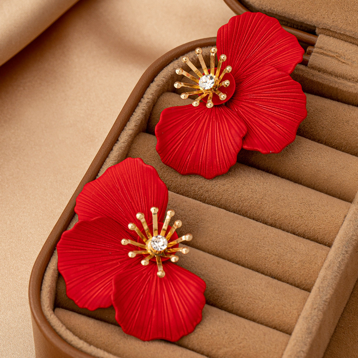 Textured Petal Flower Stud Earrings - Red
