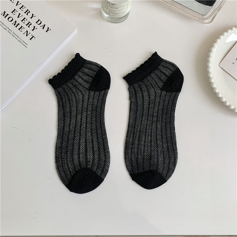 Breathable Mesh Lettuce Edge Ankle Socks - Black