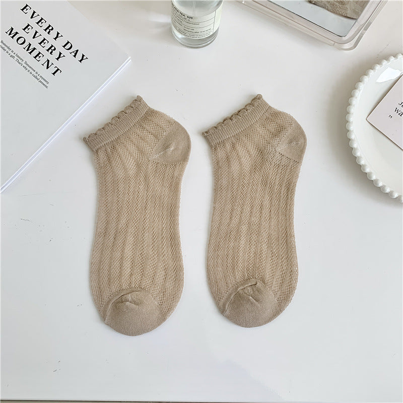 Breathable Mesh Lettuce Edge Ankle Socks - LightCoffee