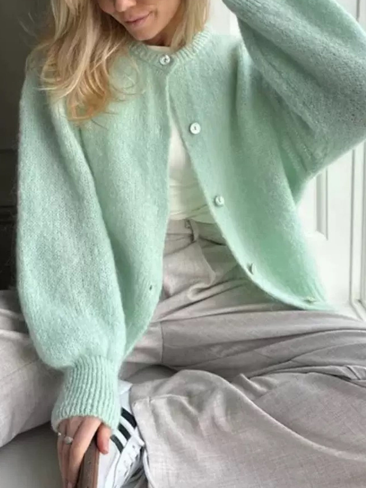 Cropped Button Front Fuzzy Knit Cardigan - Green