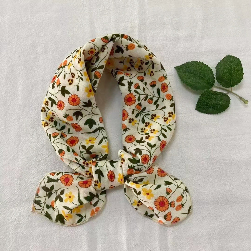 Square Bandana Scarf With Floral Prints - C7