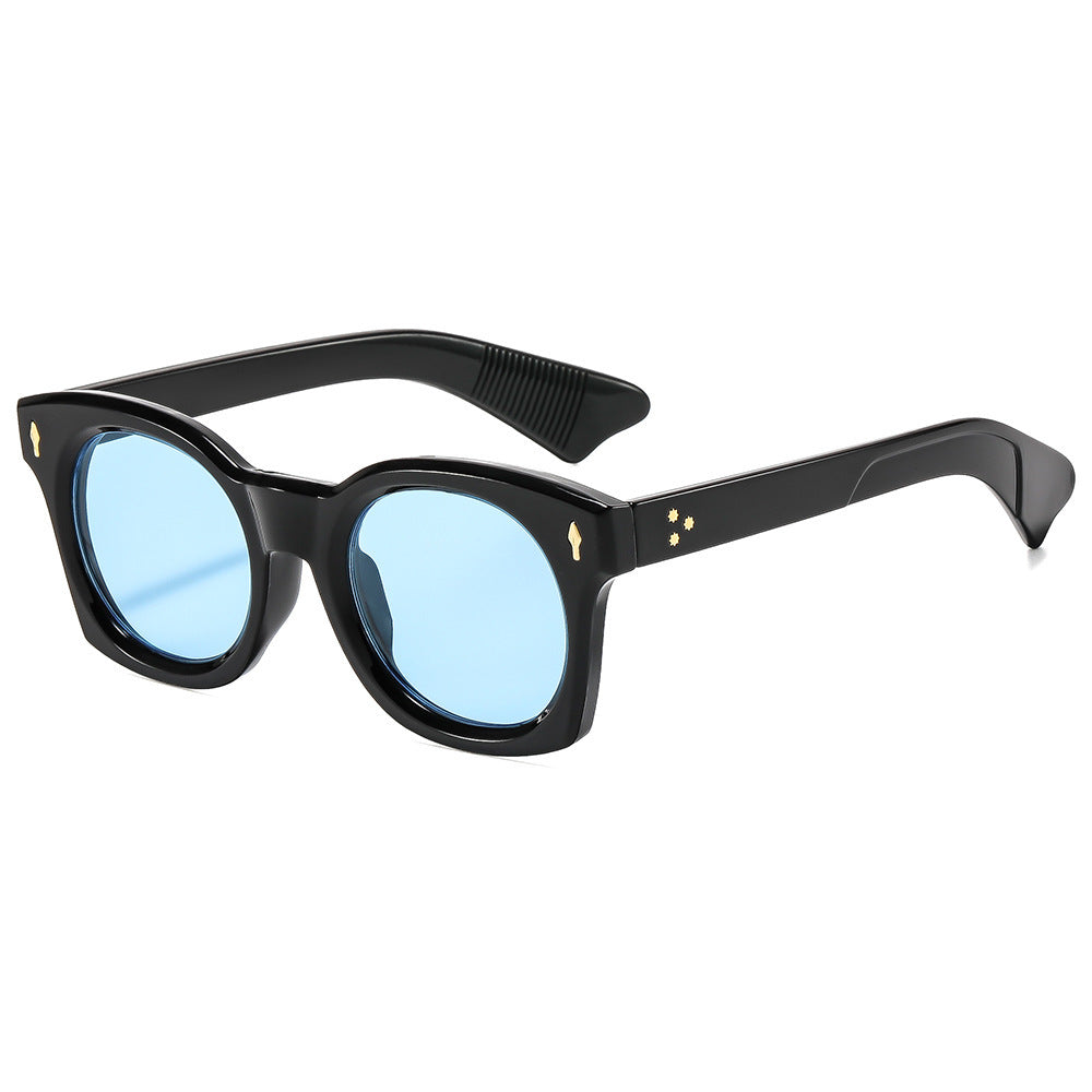 Oversized Square Retro Sunglasses With Tinted Lenses - Black_B