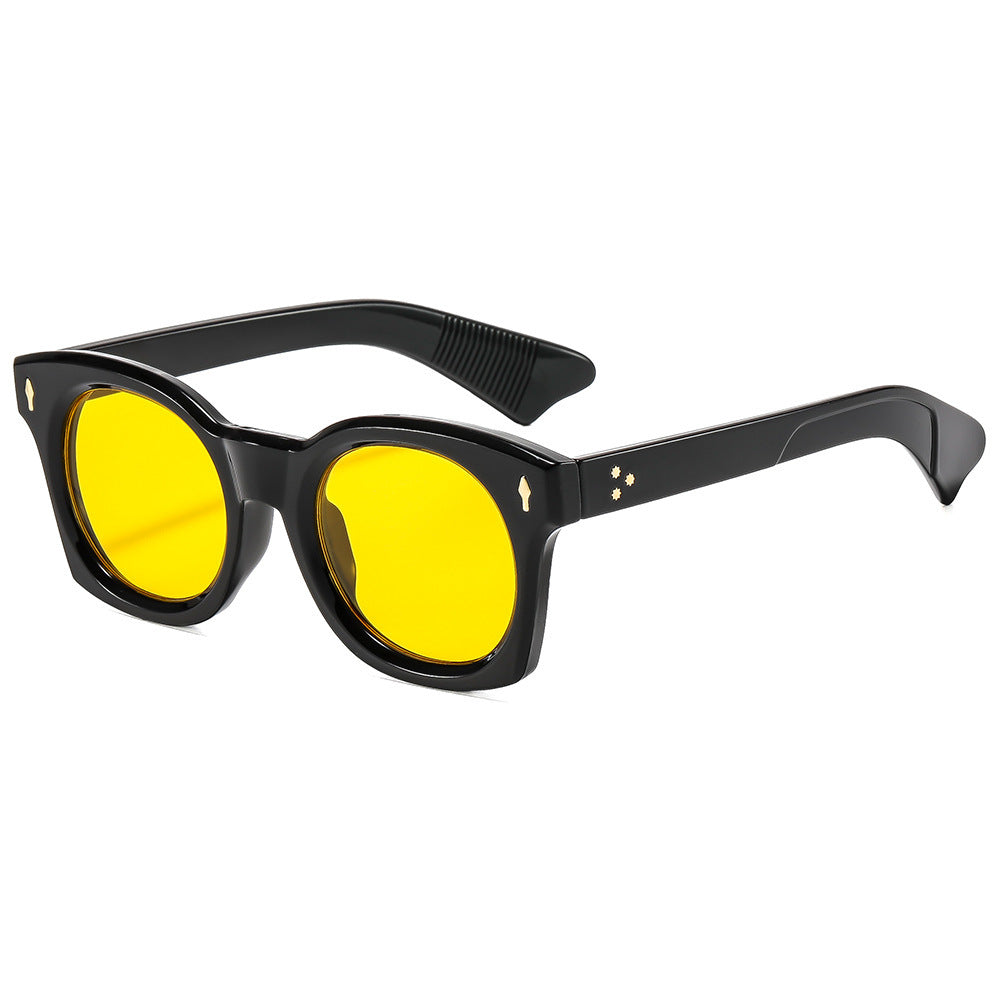 Oversized Square Retro Sunglasses With Tinted Lenses - Black_Y