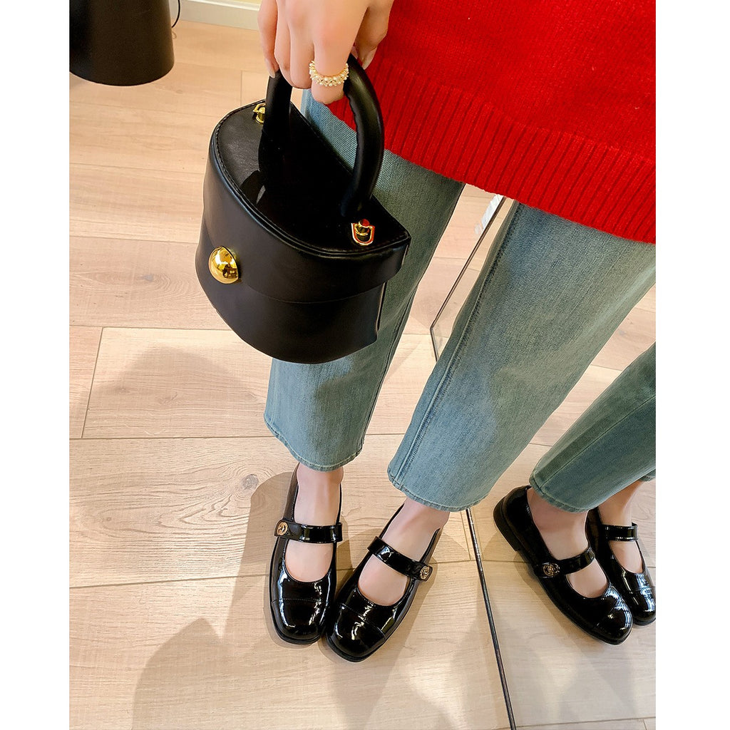 Glossy Patent Round Toe Mary Jane Flats