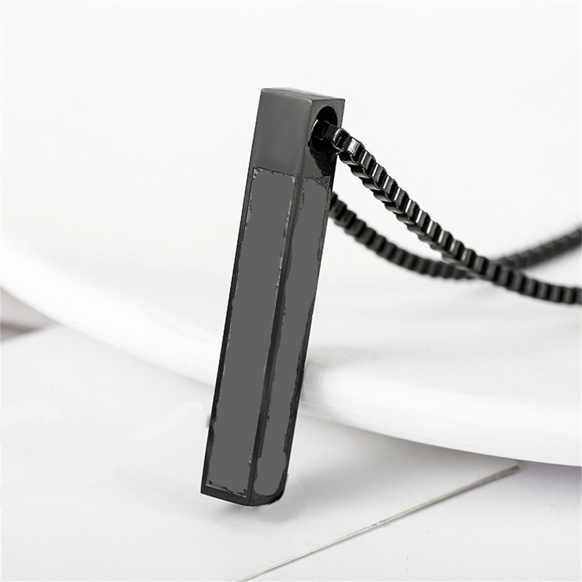 Minimalist Vertical Bar Pendant Necklace - Black