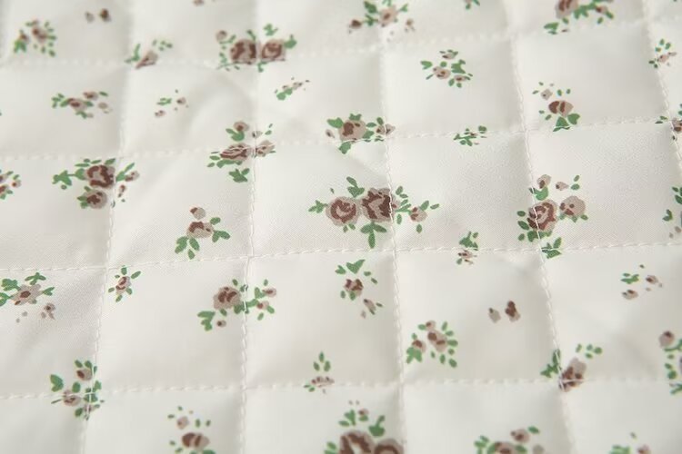 Rosebud Print Quilted Zip Jacket - White - 5
