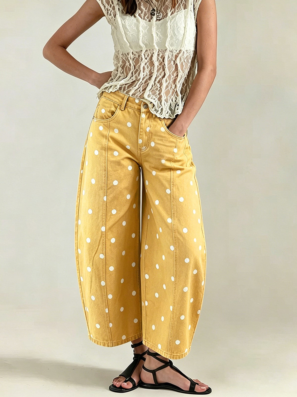 Retro Polka Dot Curved Cropped Denim Jeans - Yellow