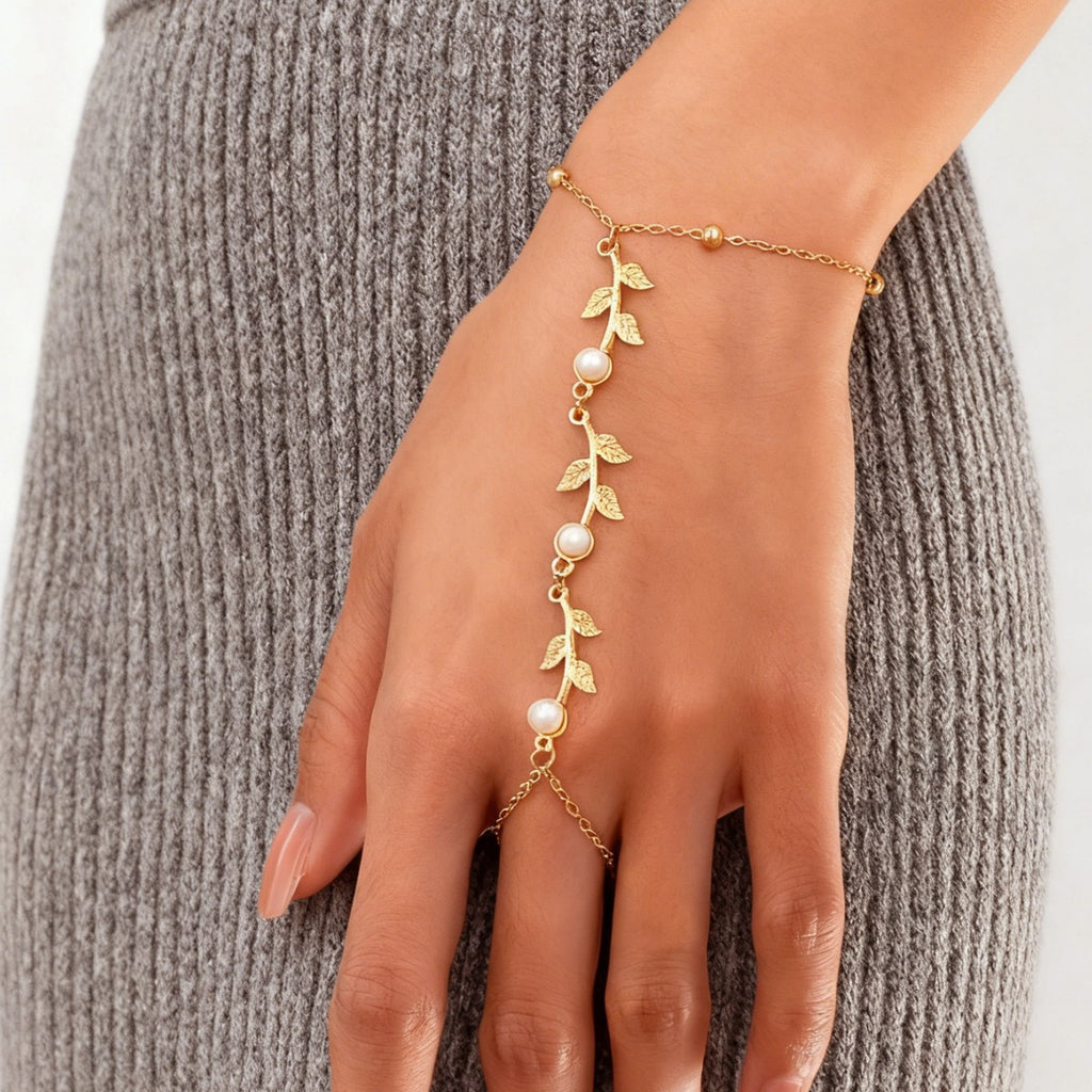 Dainty Leaf Chain Bracelet With Ring