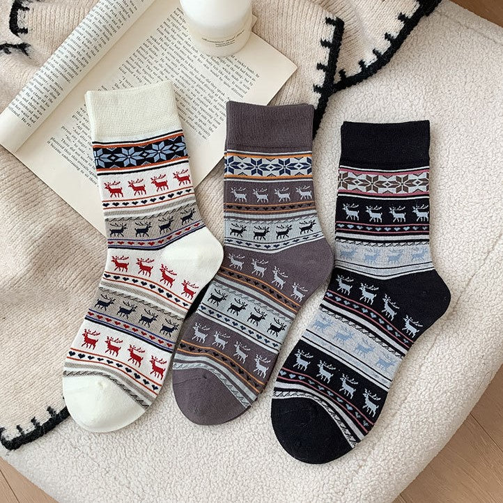 Nordic Deer Snowflake Knit Crew Socks - White
