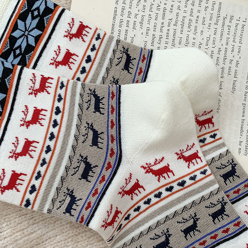 Nordic Deer Snowflake Knit Crew Socks - White - 3