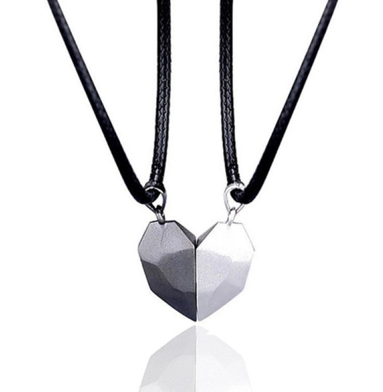 Magnetic Split Heart Couple Necklace Set - Color_02