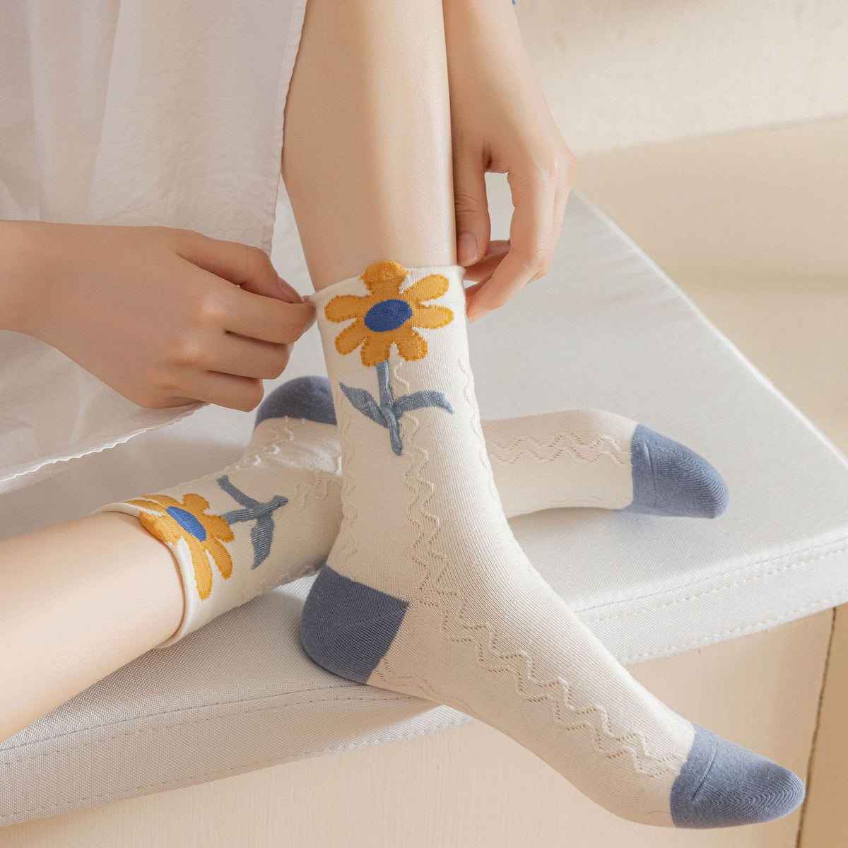 Floral Embroidered Cotton Crew Socks - YellowFlower