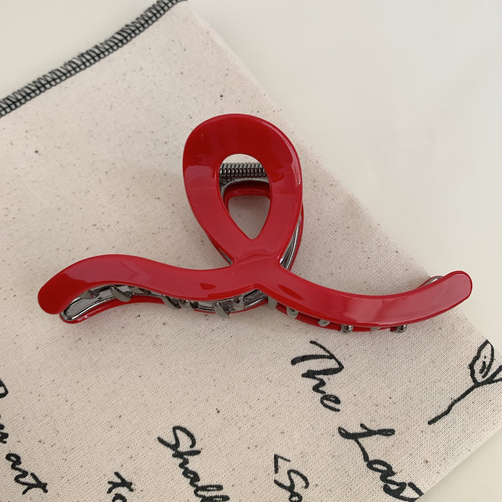 Sculptural Shape Glossy Claw Clips - Wavetie