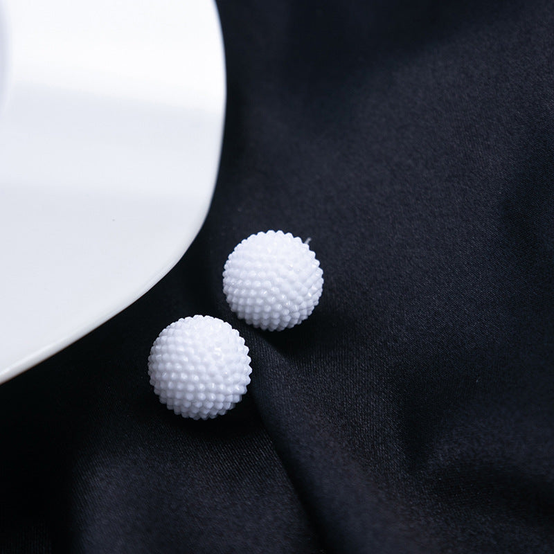 Textured Berry Ball And Heart Studs - White - 1