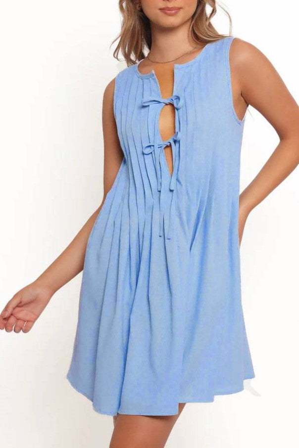 Tie Front Pleated Sleeveless Shift Dress - blue - 4