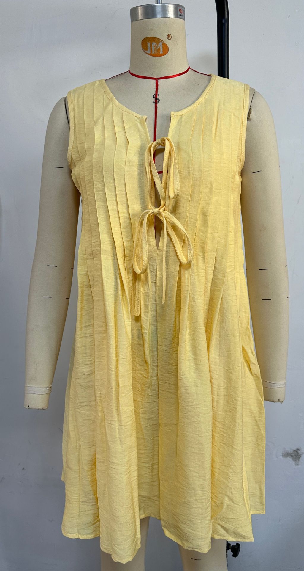 Tie Front Pleated Sleeveless Shift Dress - yellow