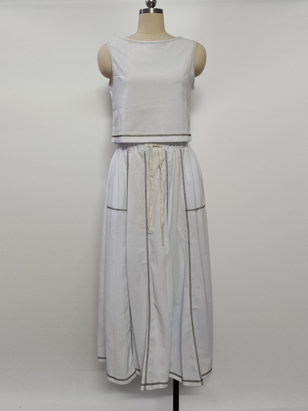Contrast Piped Tank and Flared Midi Skirt Set - White