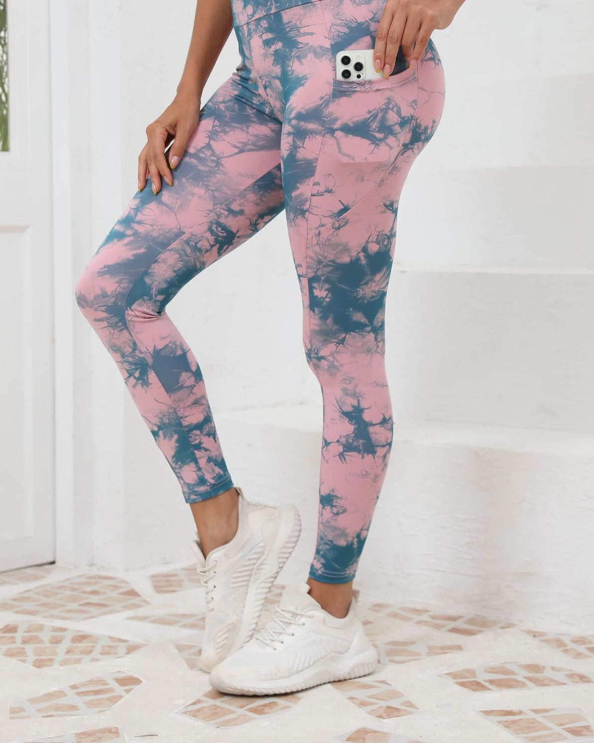 High Waist Ankle Yoga Leggings With Side Pockets - Pink Tie-Dye